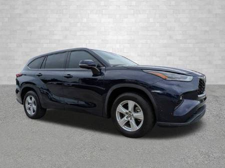 2021 Toyota Highlander LE