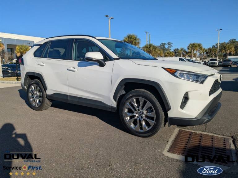 2019 Toyota RAV4 XLE Premium