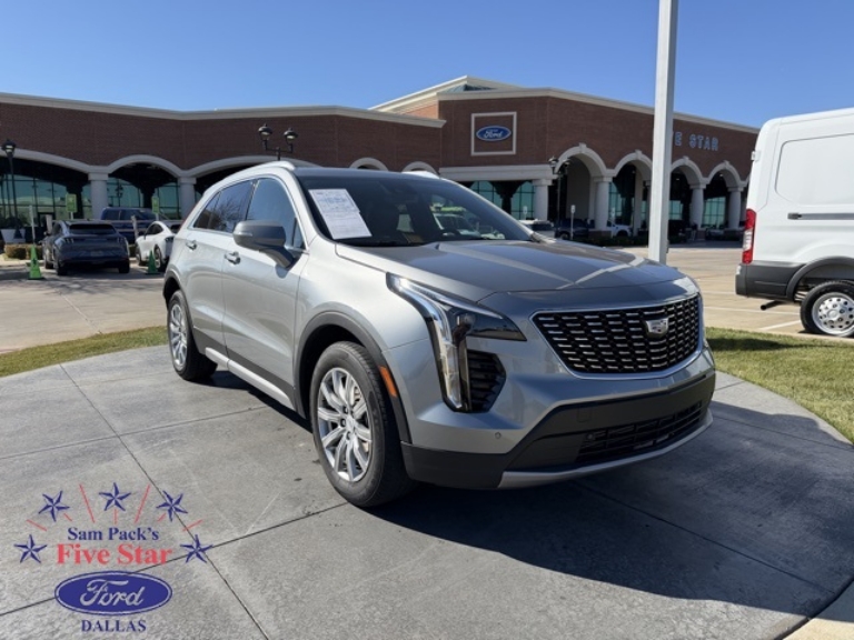 2023 Cadillac XT4 Premium Luxury