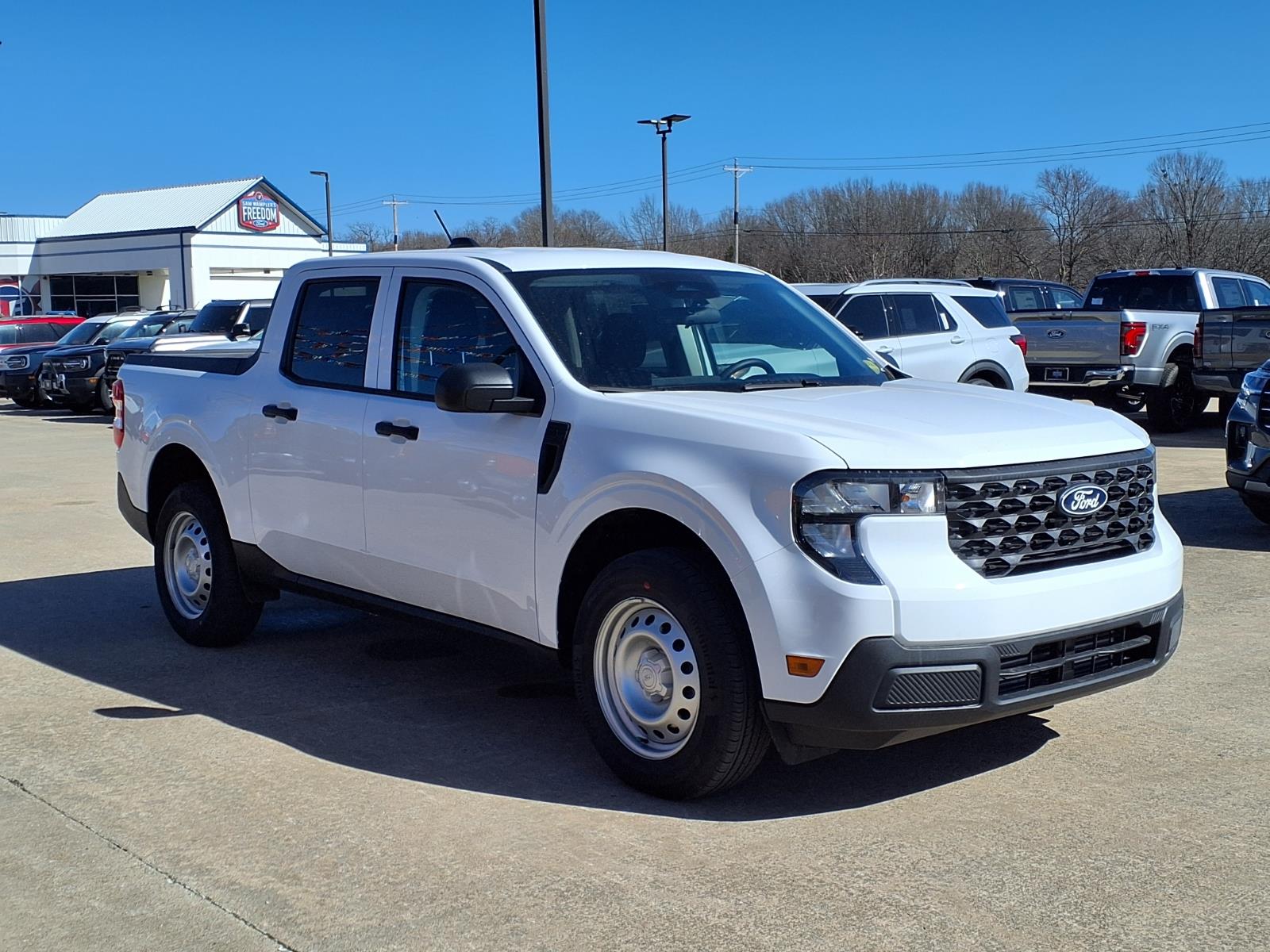 2025 Ford Maverick XL