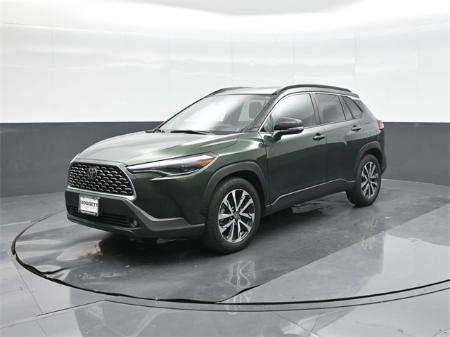 2025 Toyota Corolla Cross XLE