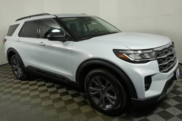 2026 Ford Explorer Active w/100A Pkg