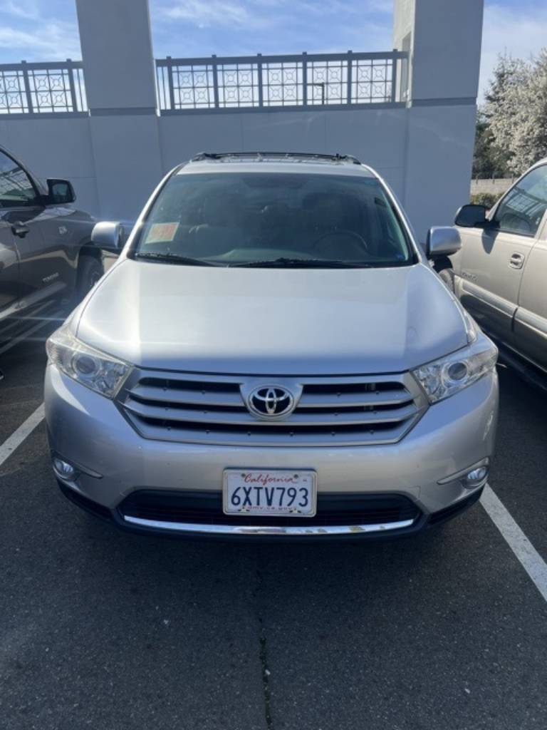 2012 Toyota Highlander SE