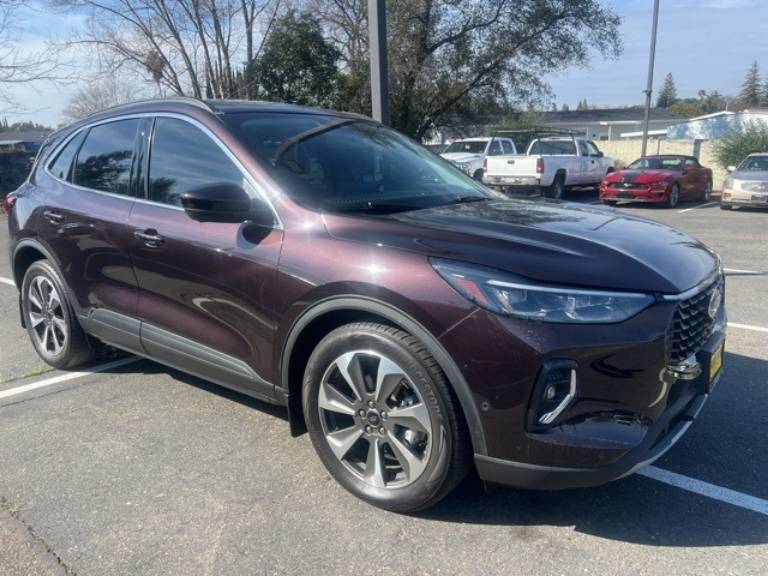 2023 Ford Escape Hybrid Platinum