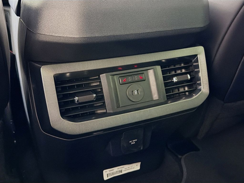 2025 Ford F-350 Super Duty Platinum - Photo 27
