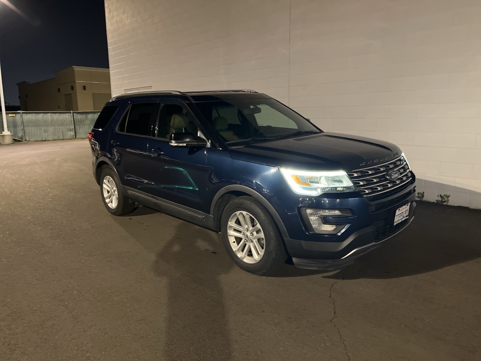 Used 2016 Ford Explorer XLT with VIN 1FM5K7D81GGD14441 for sale in Clovis, CA