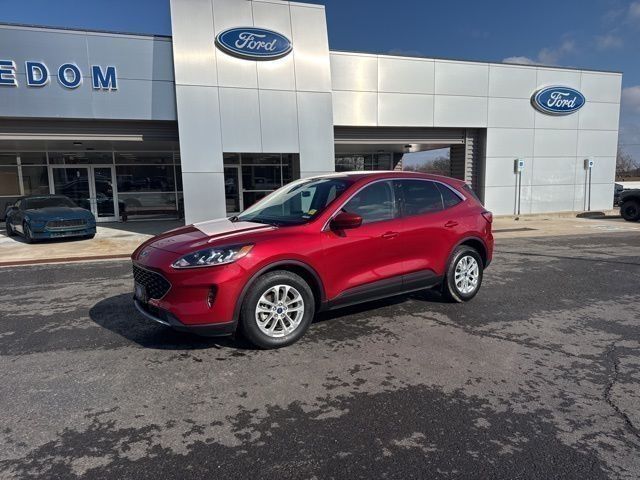 Used 2020 Ford Escape SE