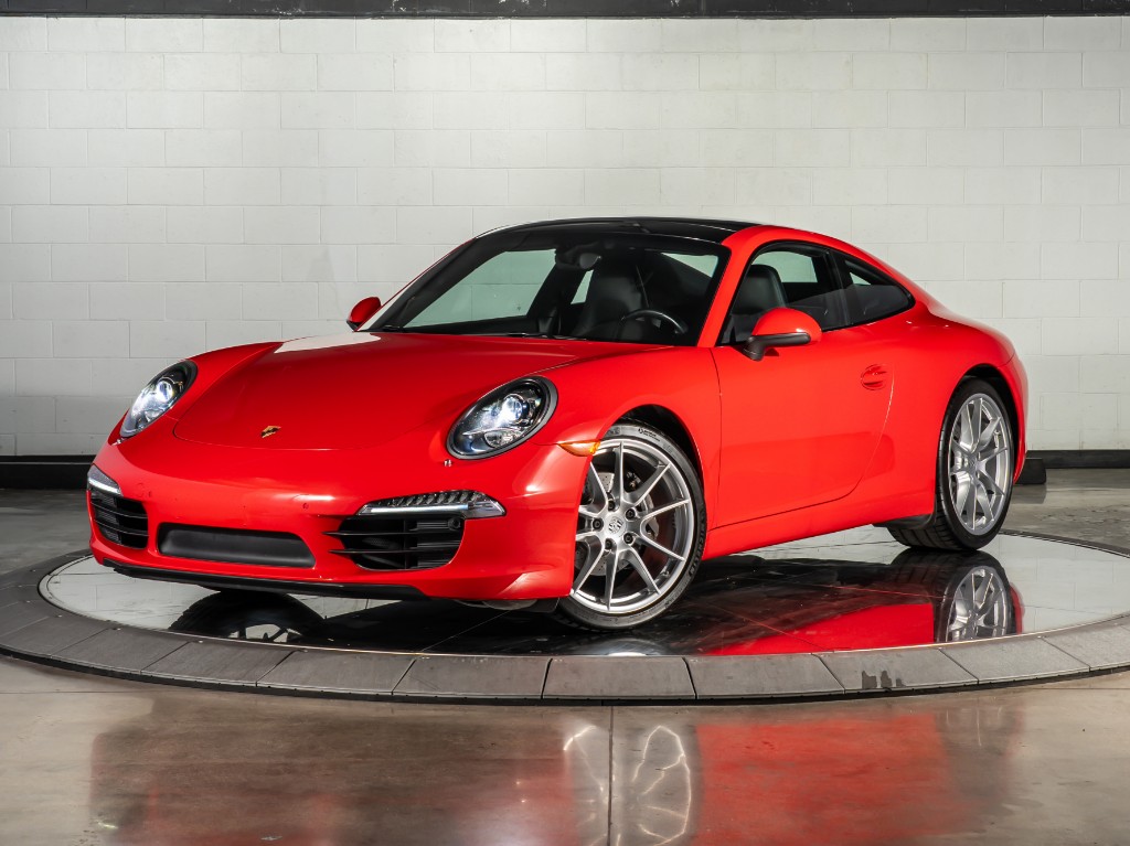 2015 Porsche 911 Carrera