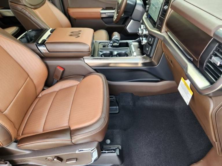 2026 Ford F-150 King Ranch - Photo 10