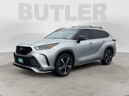 2022 Toyota Highlander XSE