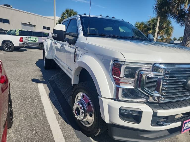 2022 Ford F-450SD Limited