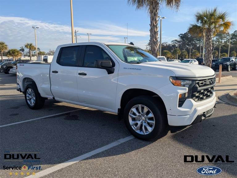 2022 Chevrolet Silverado 1500 Custom