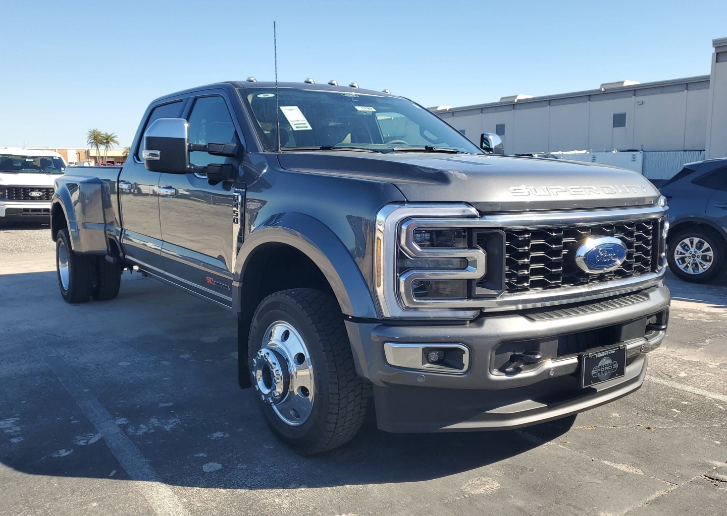 2026 Ford F-450 Super Duty Platinum
