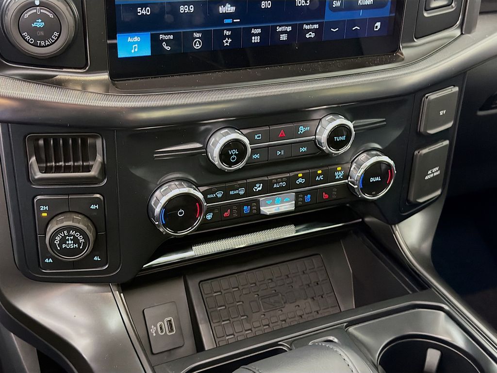 2025 Ford F-150 Lariat - Photo 18