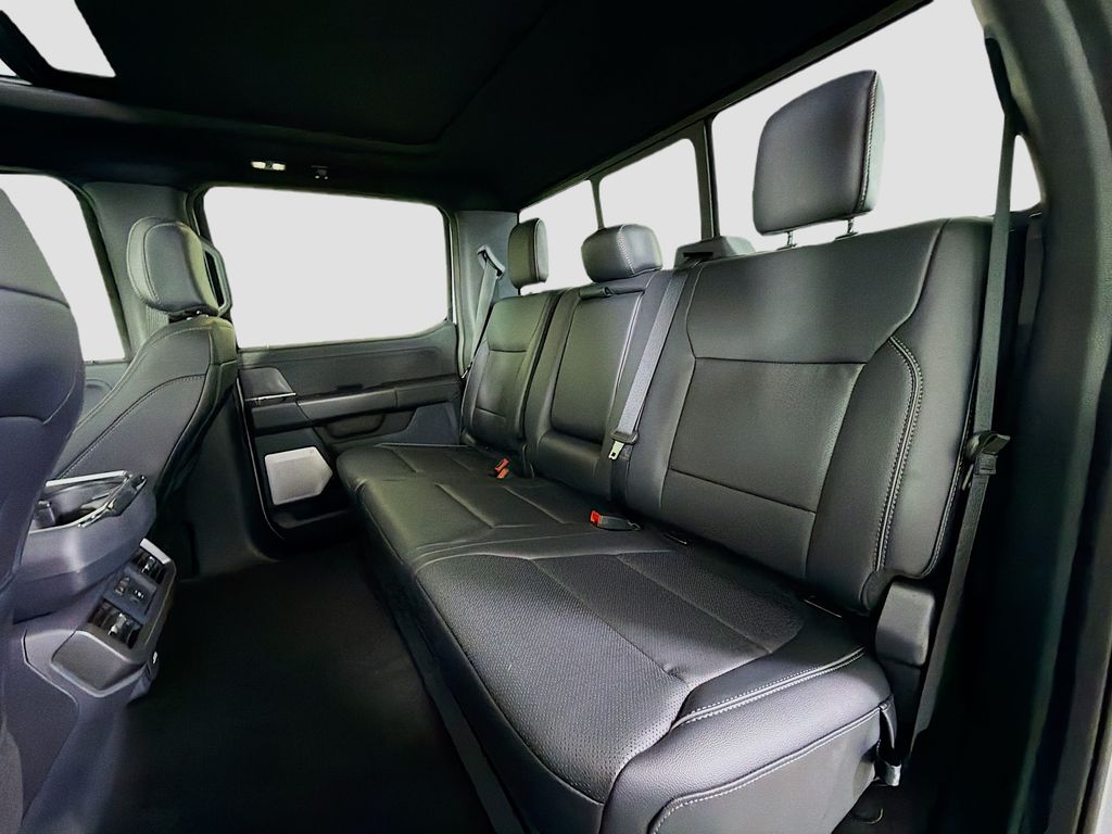 2025 Ford F-150 Lariat - Photo 24