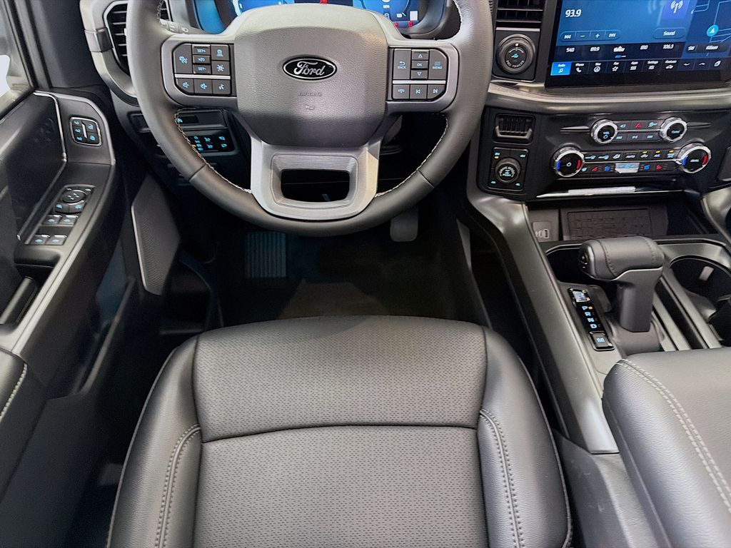 2025 Ford F-150 Lariat - Photo 25