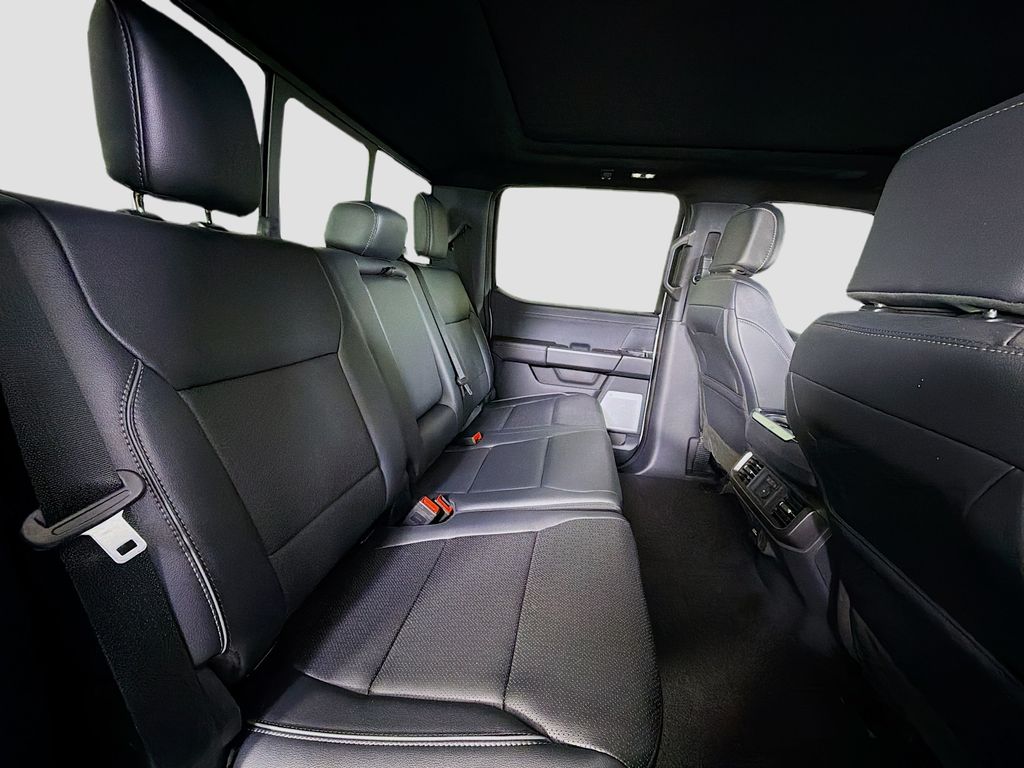 2025 Ford F-150 Lariat - Photo 30