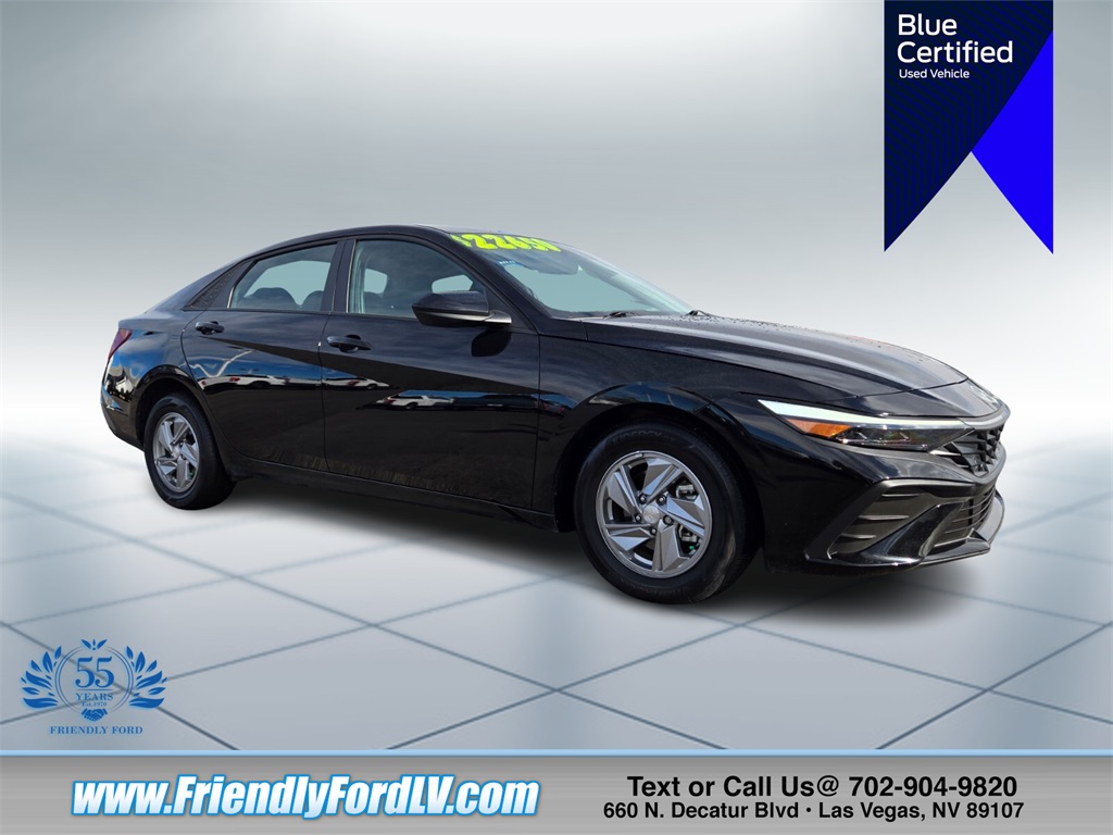 2025 Hyundai Elantra SE