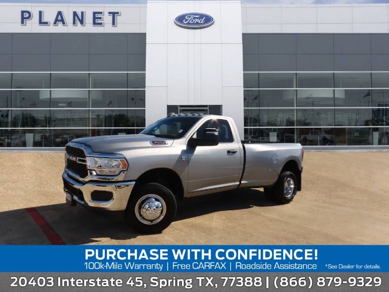 2024 RAM 3500 Tradesman 4X4 Reg Cab 8' Box