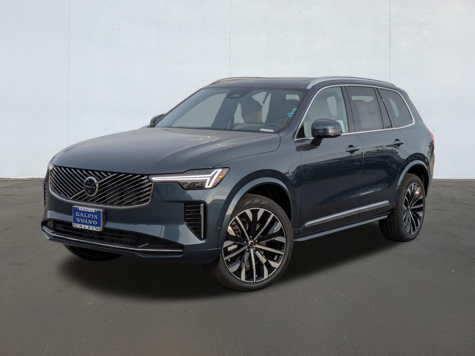 New 2026 Volvo XC90 B5 Plus Bright