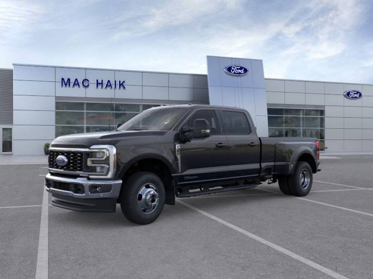 2026 Ford Super Duty F-350 DRW LARIAT