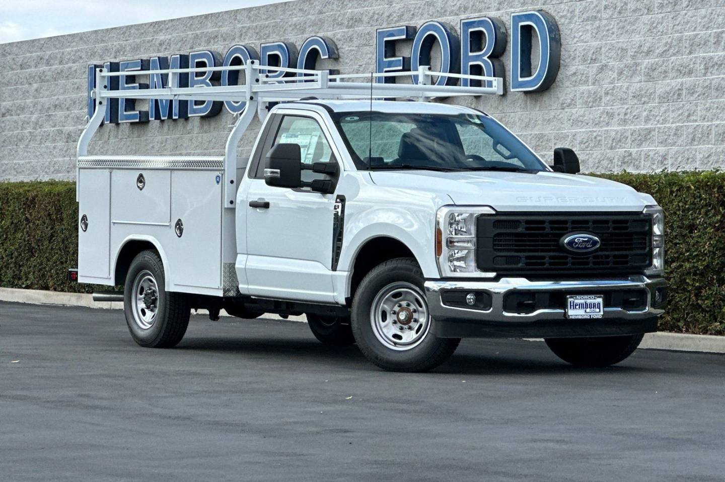 2026 Ford F-250 XL Regular Cab 8' Box's photo