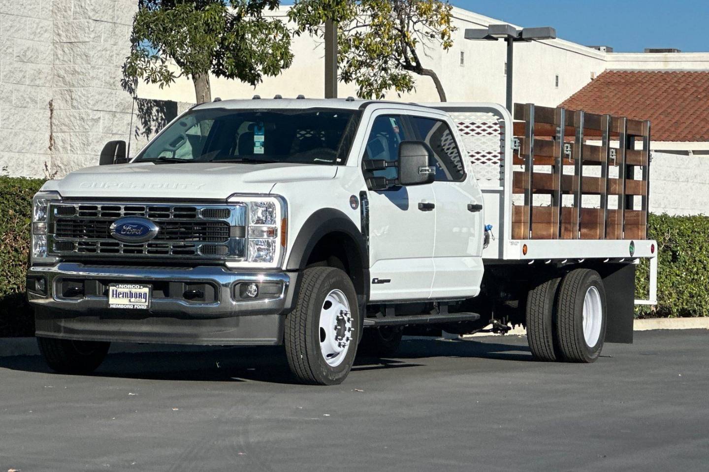 2025 Ford F-550 Super Duty Chassis Cab XL - Photo 8