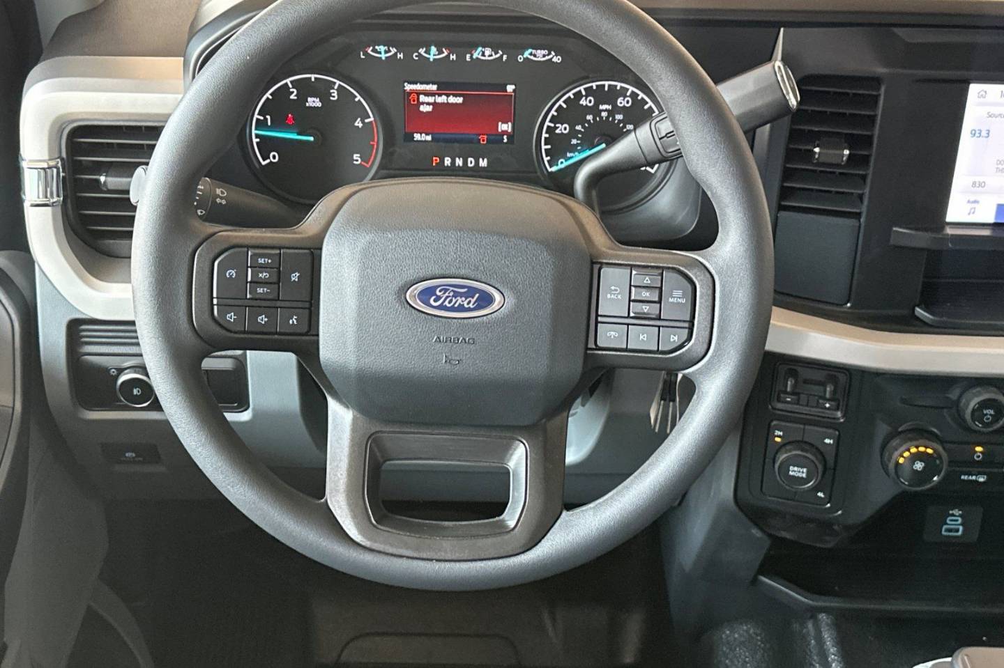 2025 Ford F-550 Super Duty Chassis Cab XL - Photo 14