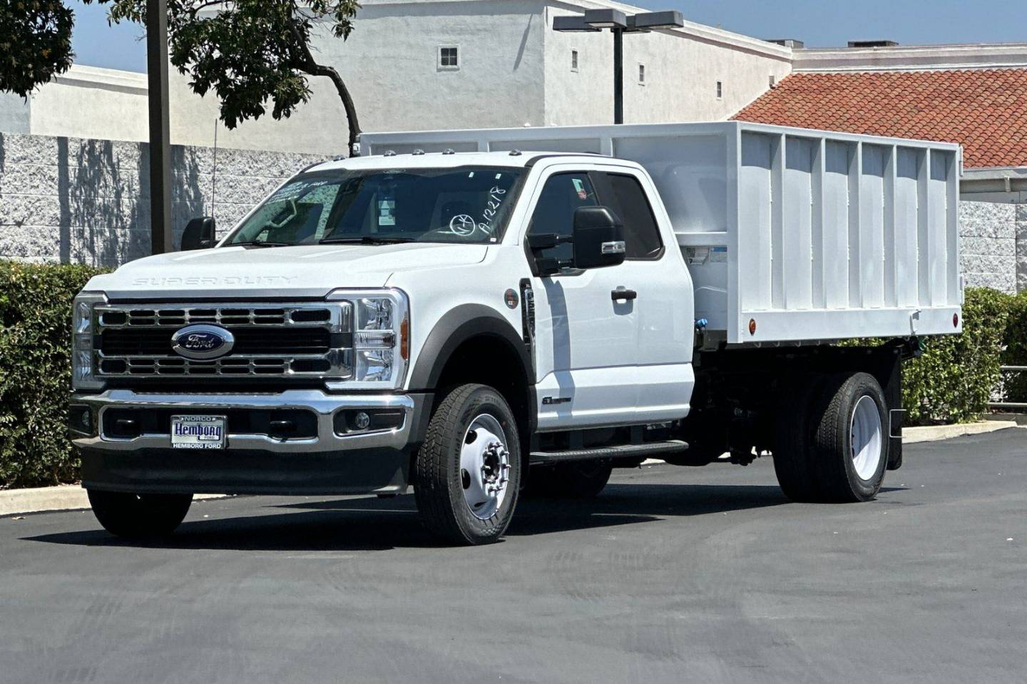 2024 Ford F-550 Super Duty Chassis Cab XL - Photo 7