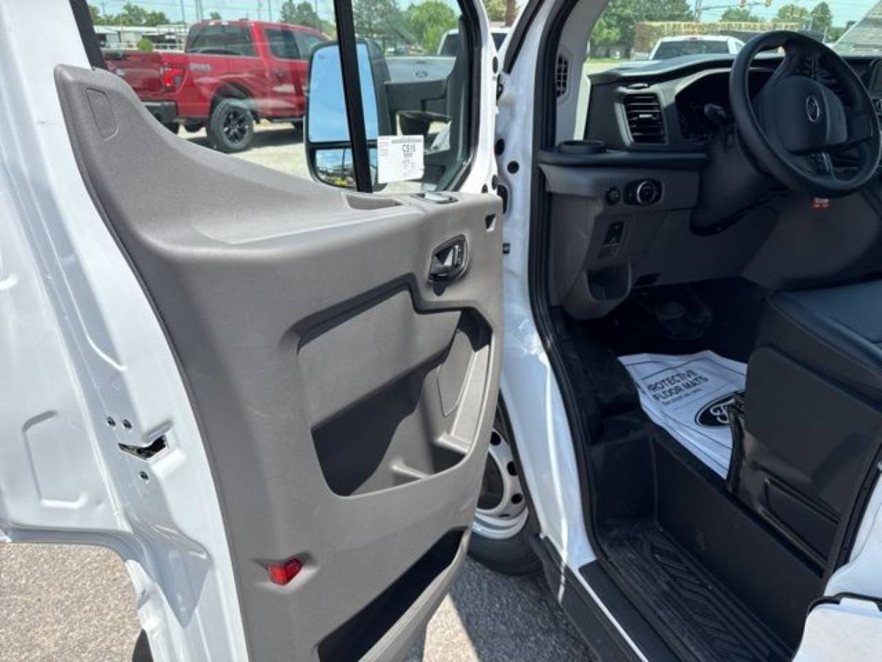 2025 Ford Transit Van Base - Photo 9