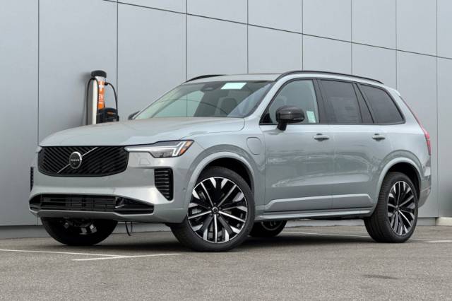 2026 Volvo XC90 Plug-In Hybrid T8 Ultra