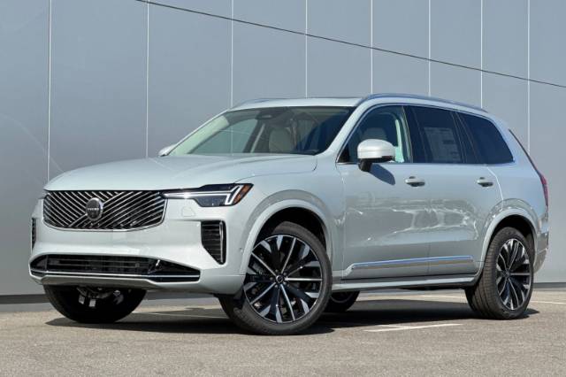 2026 Volvo XC90 B6 Ultra