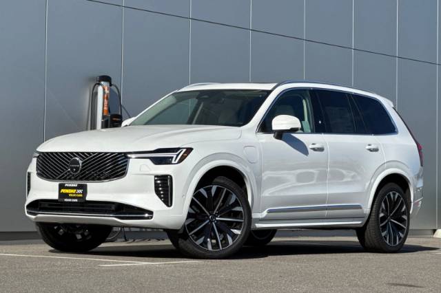 2026 Volvo XC90 Plug-In Hybrid T8 Ultra