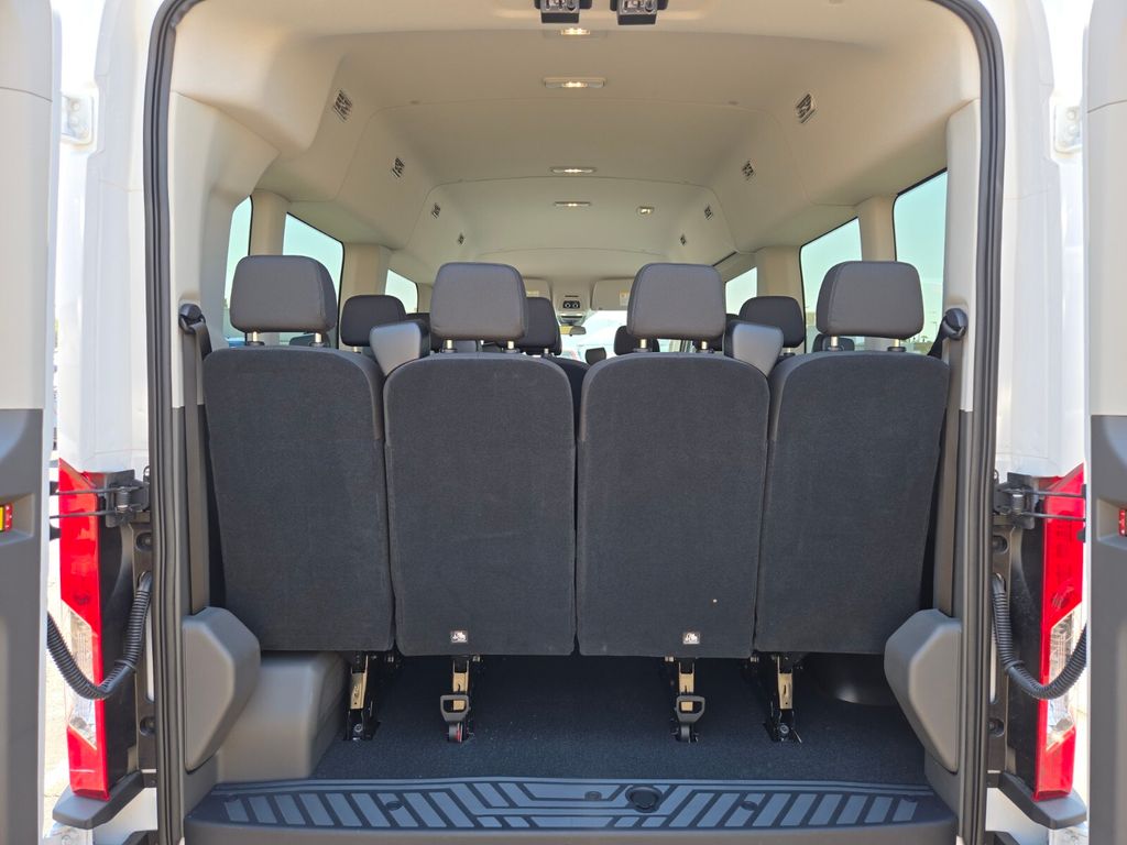 2025 Ford Transit Passenger Van XLT - Photo 9
