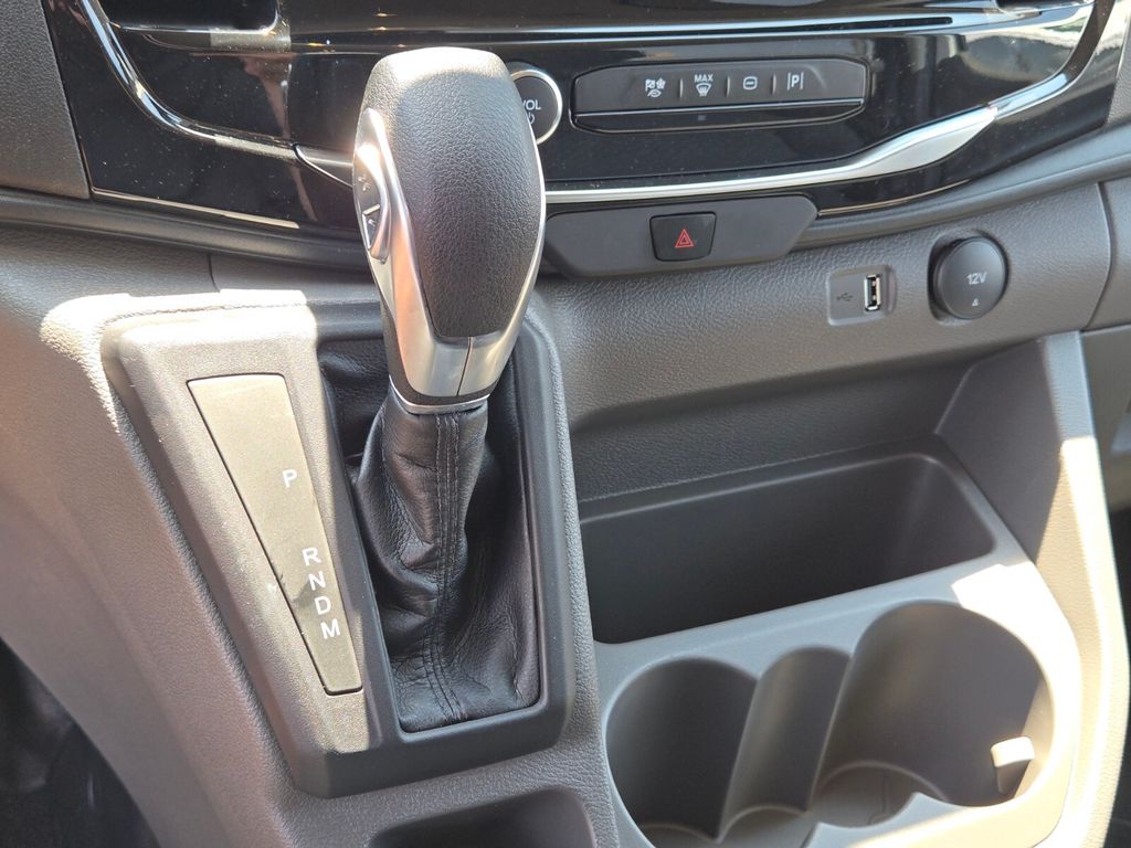 2025 Ford Transit Passenger Van XLT - Photo 22