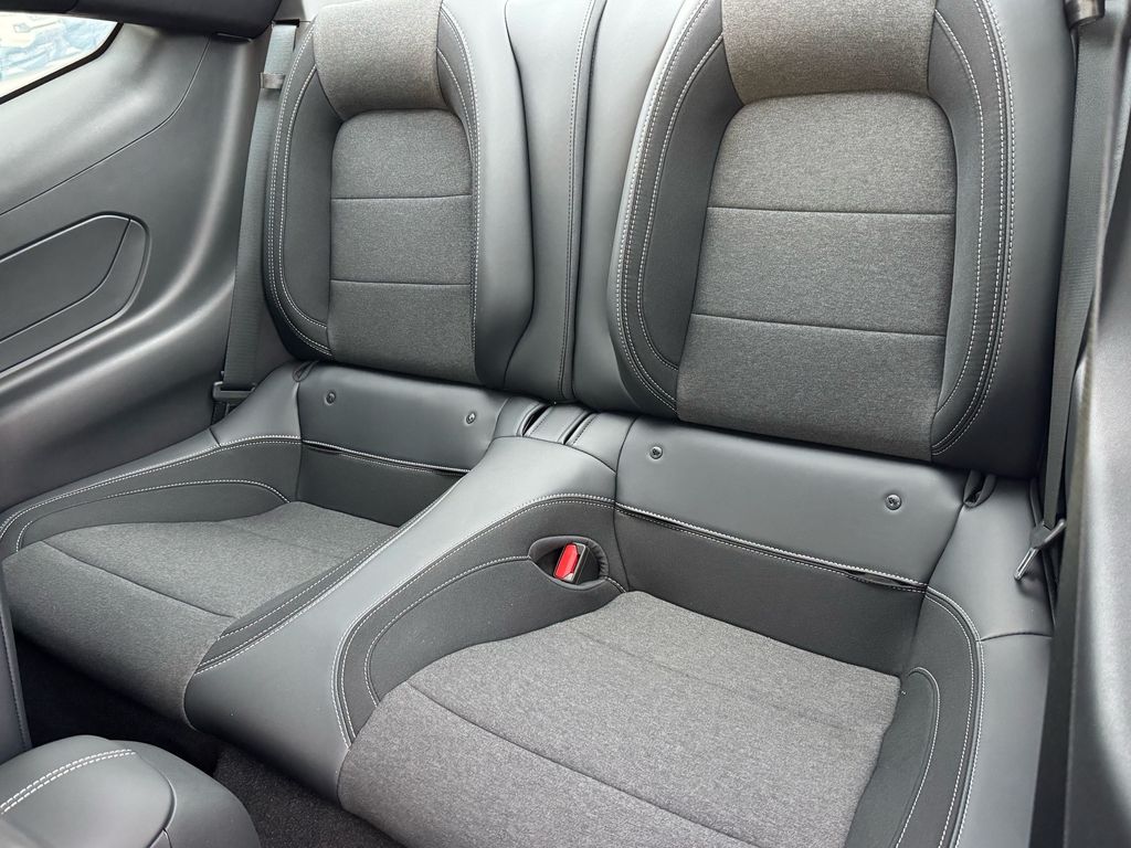 2025 Ford Mustang EcoBoost Fastback - Photo 9