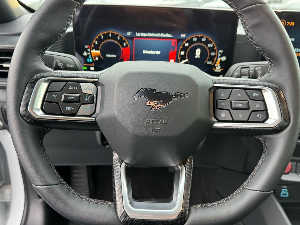 2025 Ford Mustang EcoBoost Fastback - Photo 16