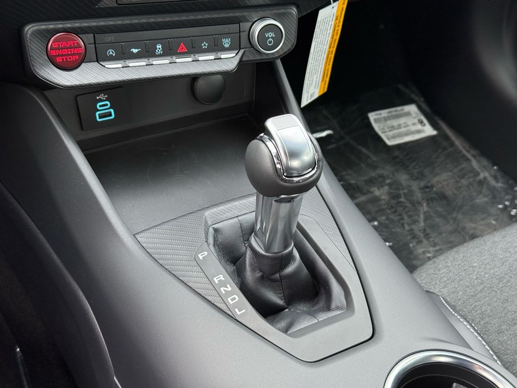 2025 Ford Mustang EcoBoost Fastback - Photo 19
