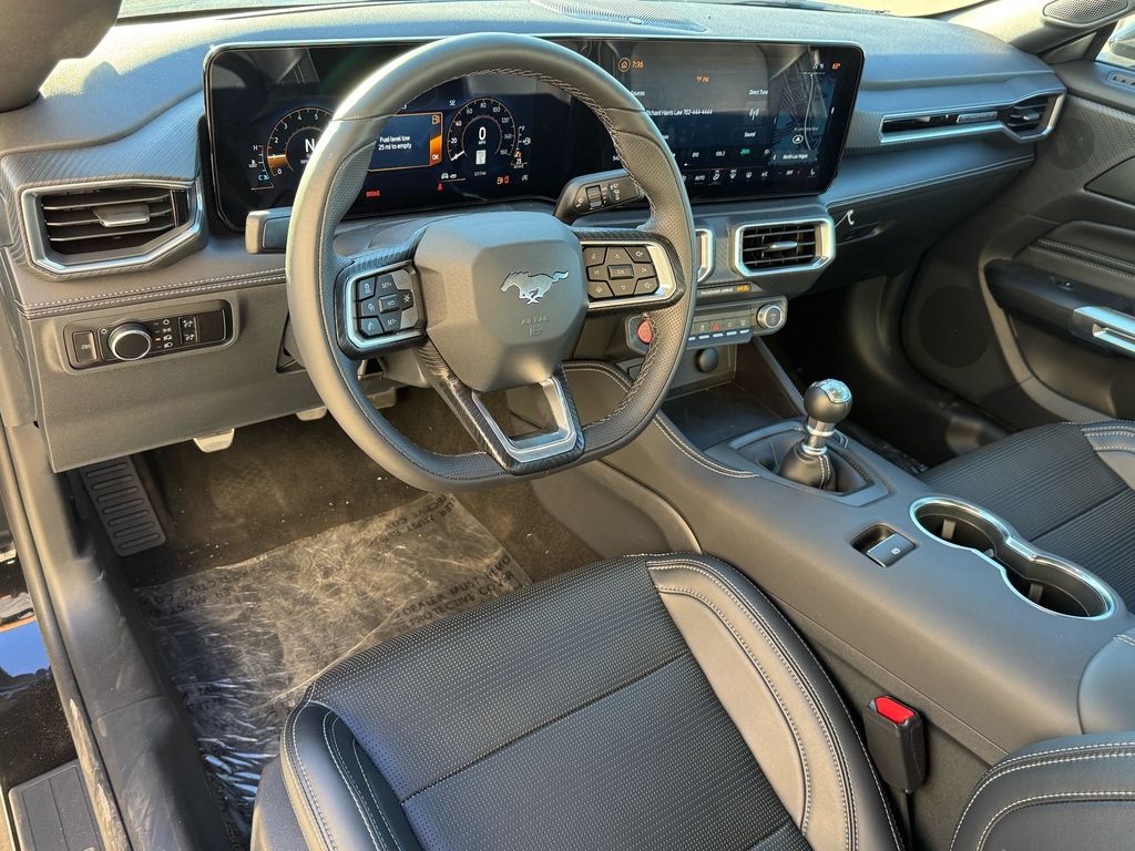 2025 Ford Mustang GT Premium Fastback - Photo 9