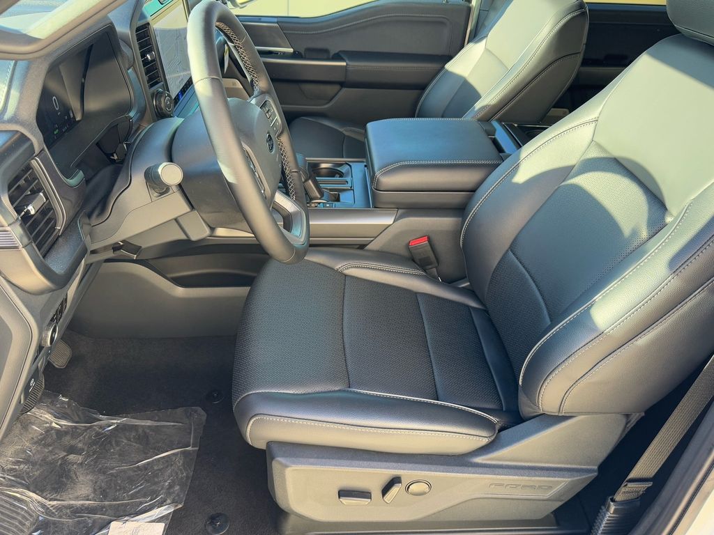 2025 Ford F-150 Lariat - Photo 7