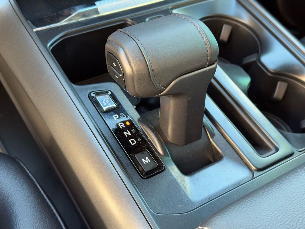 2025 Ford F-150 Lariat - Photo 17