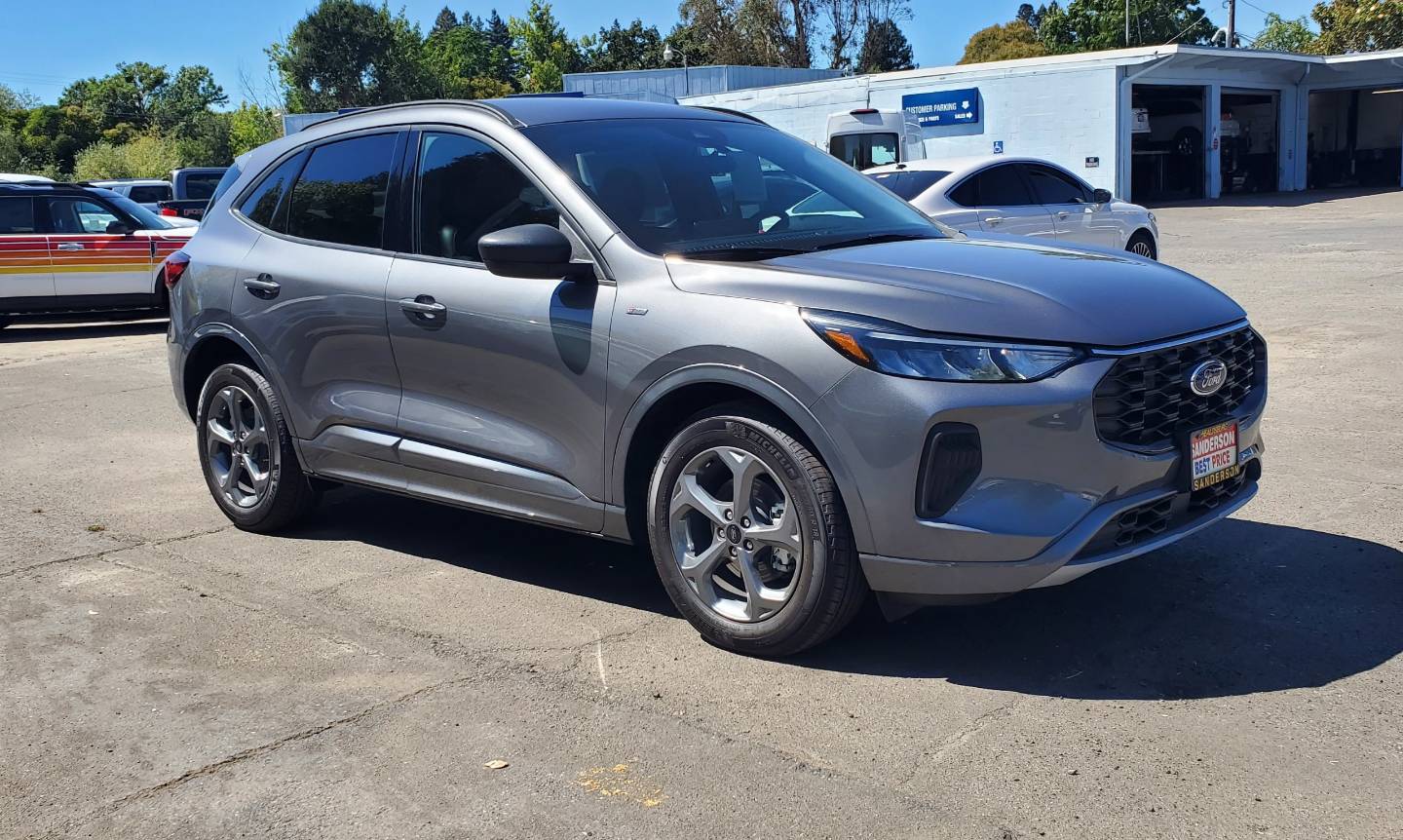 2024 Ford Escape ST-Line