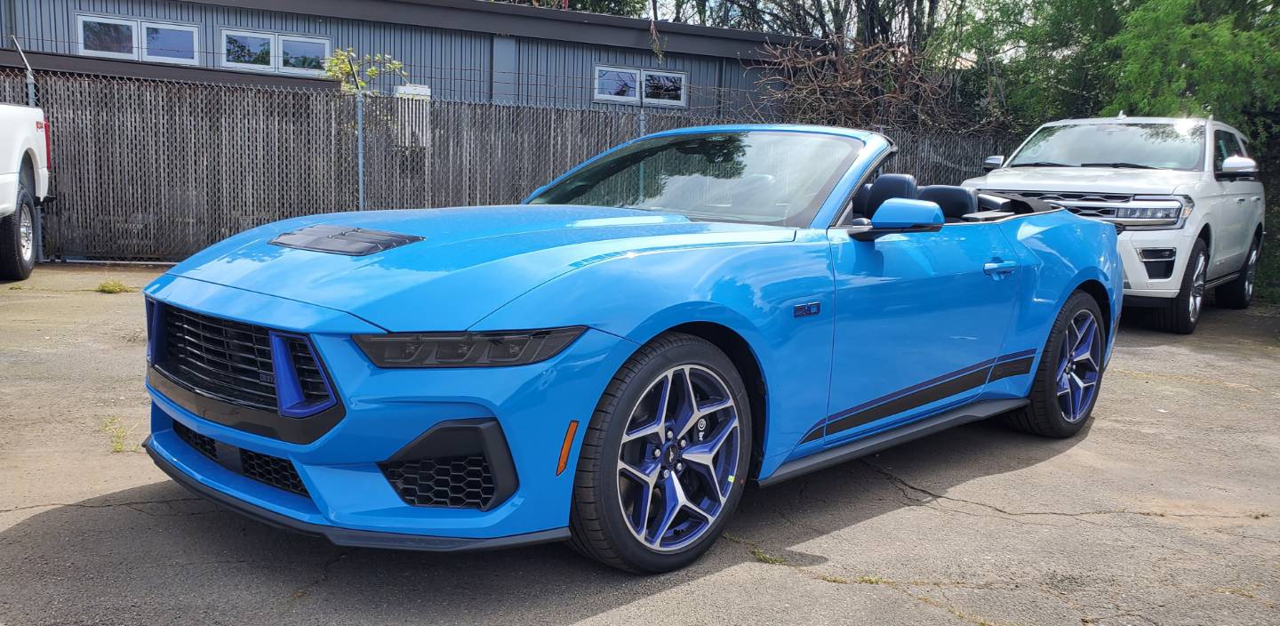 2025 Ford Mustang GT Premium Convertible - Photo 7
