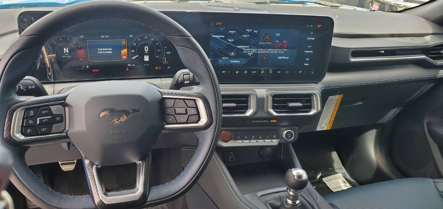 2025 Ford Mustang GT Premium Convertible - Photo 12