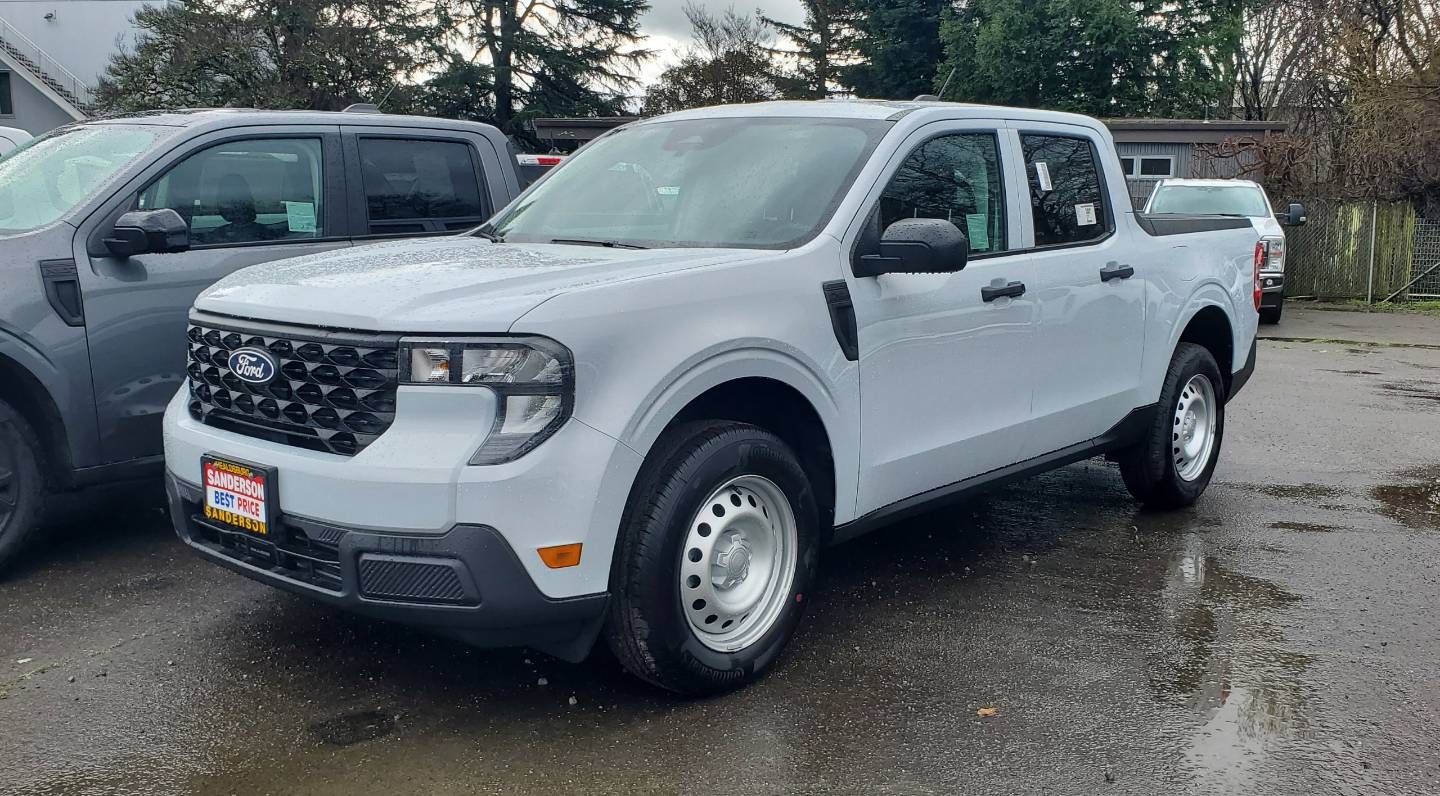 2026 Ford Maverick XL