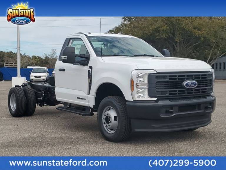 2026 Ford Super Duty F-350 DRW XL