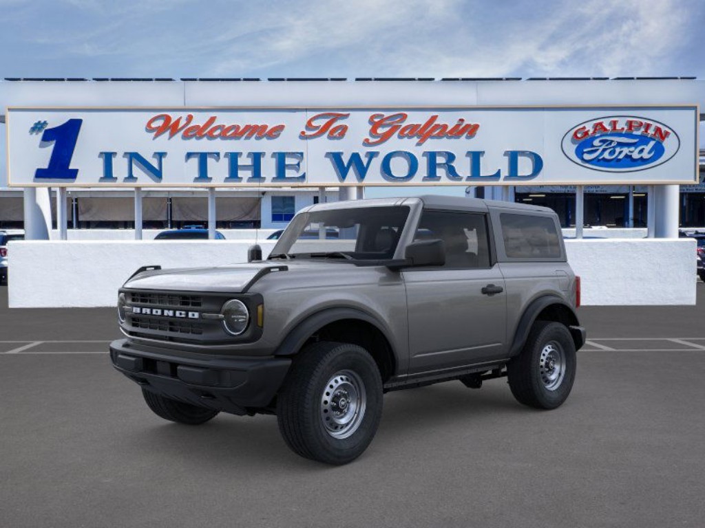 2025 Ford Bronco Base