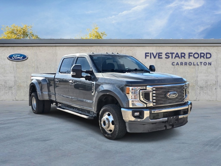 2022 Ford Super Duty F-350 DRW LARIAT