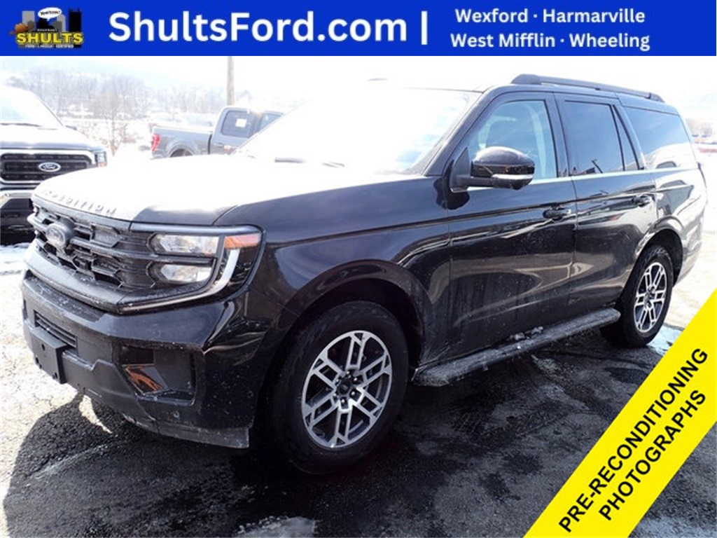 Used 2025 Ford Expedition Active