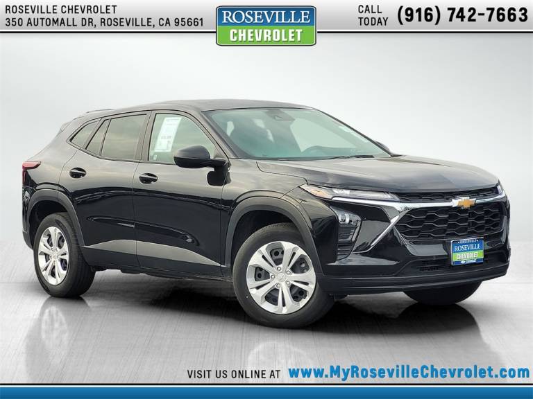 2025 Chevrolet Trax LS